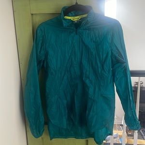 Brooks teal size small running jacket with pockets